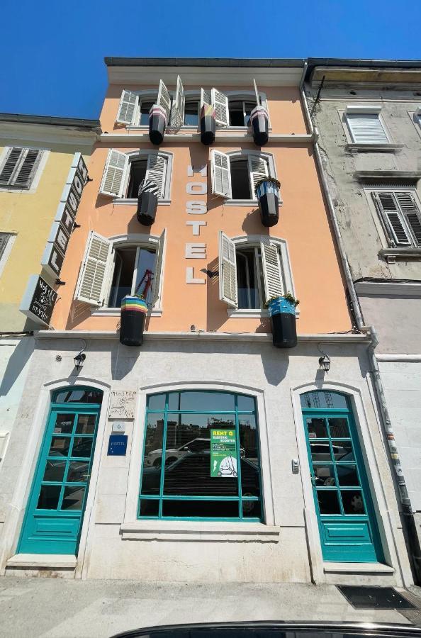 Hostel Pipistrelo *